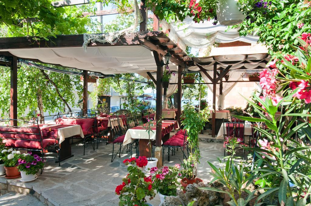 Vromos Guest House TTchernomorets Extérieur photo